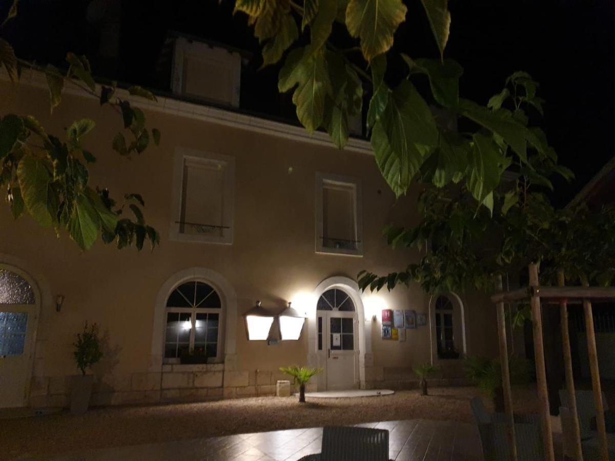 Hotel Restaurant Le Moulin De La Renne Adults Only Proche Zoo De Beauval Thesee Exterior photo