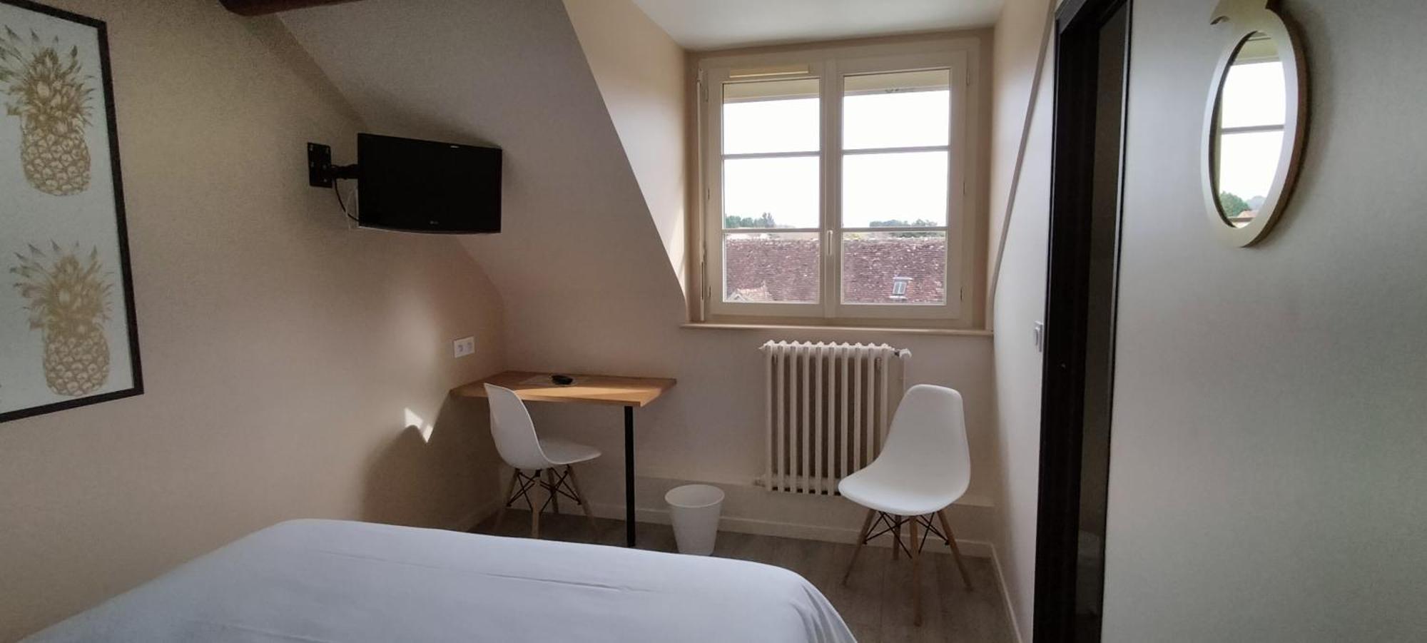 Hotel Restaurant Le Moulin De La Renne Adults Only Proche Zoo De Beauval Thesee Exterior photo