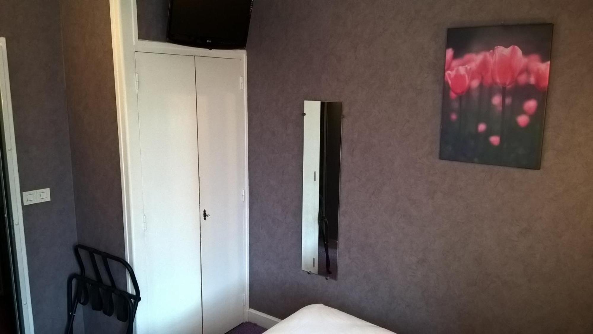 Hotel Restaurant Le Moulin De La Renne Adults Only Proche Zoo De Beauval Thesee Exterior photo